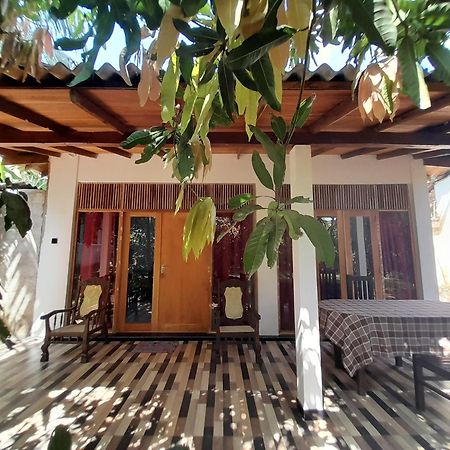 Dinuri Villa Тангалла Экстерьер фото
